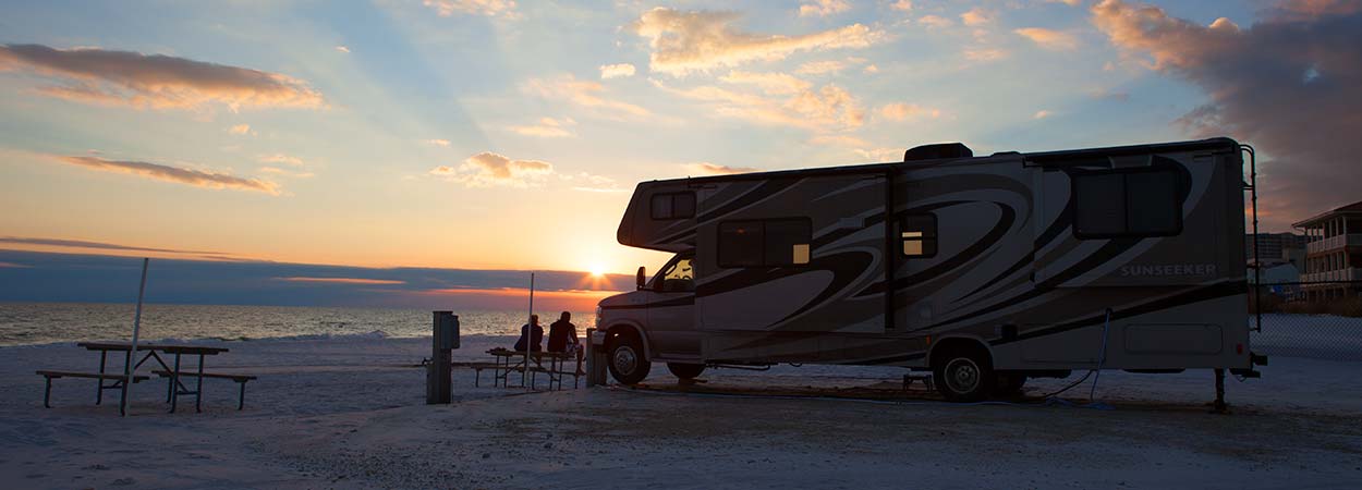 Spring Break Destinations: Top 5 Beachfront RV Parks!