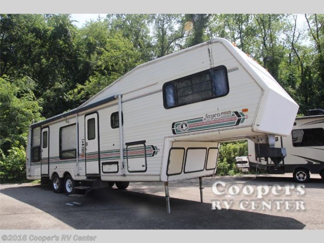 Throwback Thursday Vintage RV: 1989 Jayco Designer 32.5