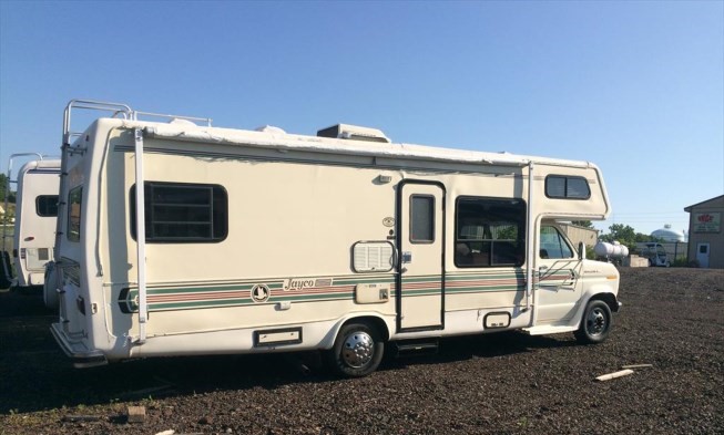 Throwback Thursday: 1990 Jayco Designer Class C Motorhome