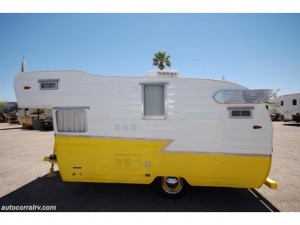 Throwback Thursday Vintage RV: 1962 Shasta Astrodome