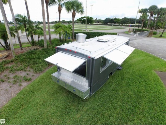 Throwback Thursday Vintage RV: 1994 Winnebago Winnebago Brave 27