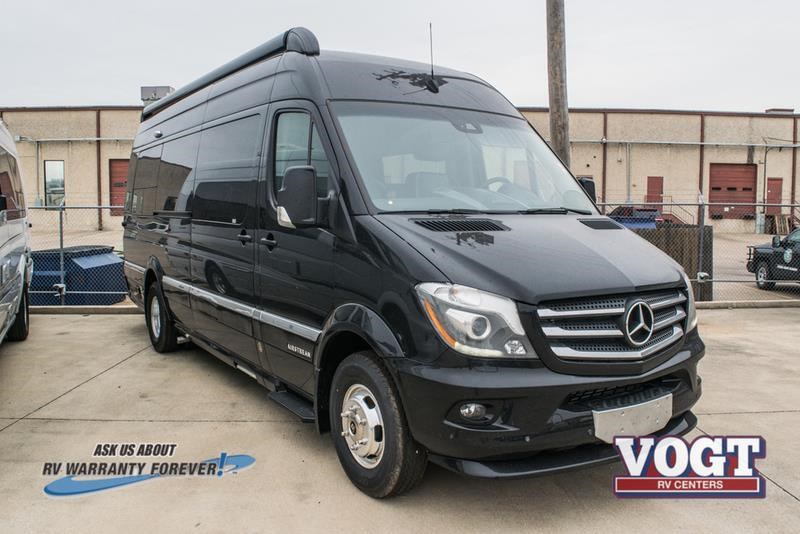 RV Find of the Week: 2018 Airstream Interstate Lounge EXT