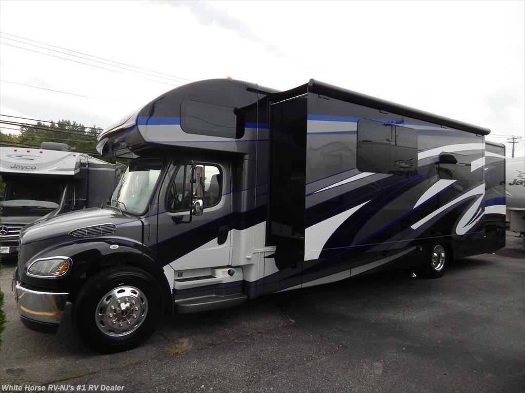 Find of the Week: 2018 Jayco Seneca 37K Class C