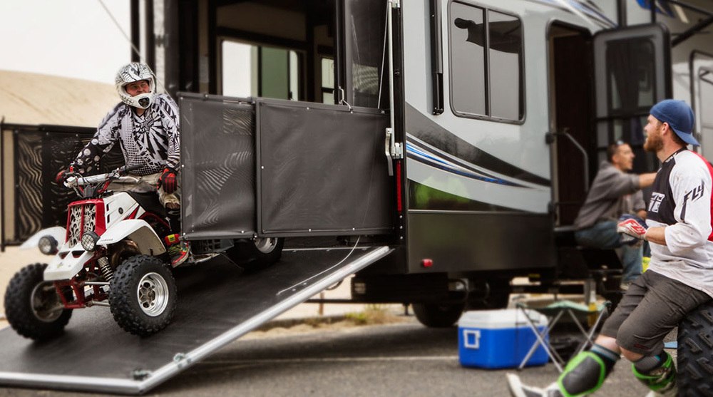 Must Have Features Before You Buy Toy Haulers Rv
