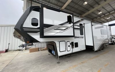 Choosing the Right Toy Hauler for You