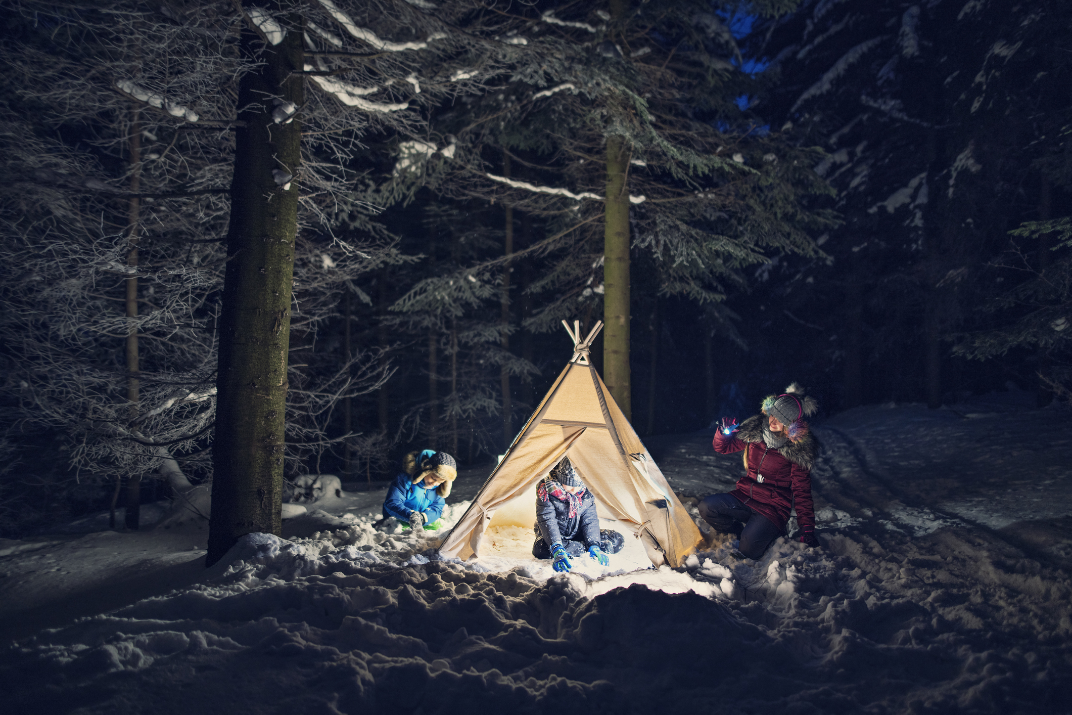 Cold Weather Camping Tips To Keep You Cozy