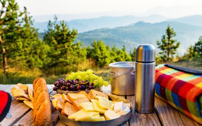 How to Eat Healthy While Camping