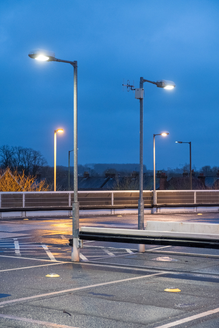 Walmart parking lot with street lights for Walmart rv parking